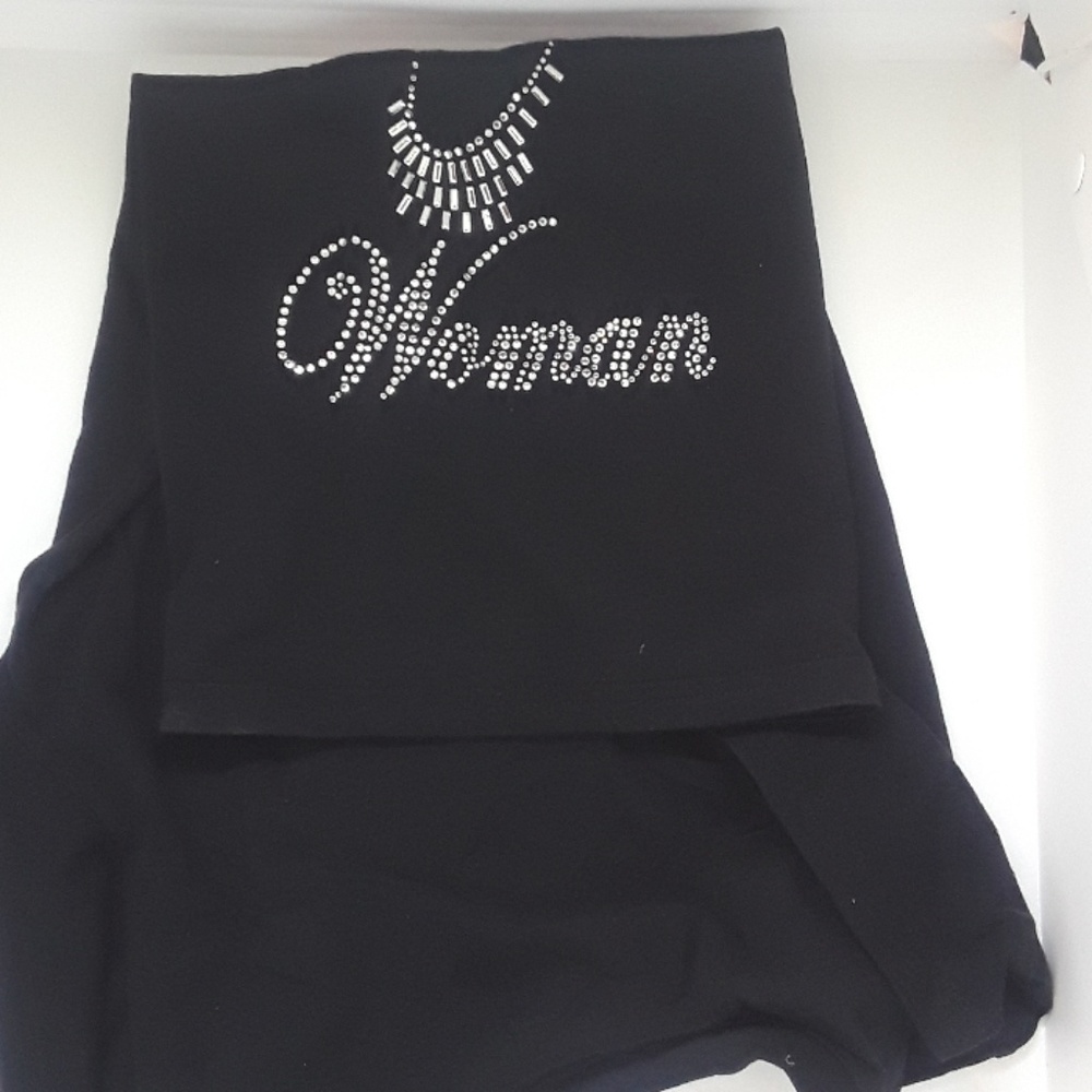 T Shirt - Picture 2 of 3